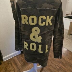 DAVI & DANI Brown Jacket Camo. Yellow Lettering